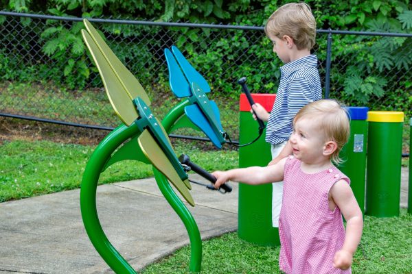 Freenotes Flowers - American Parks Company - Freestanding Musical Equipment
